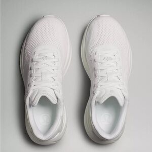 lululemon Women's Beyondfeel Running Shoe